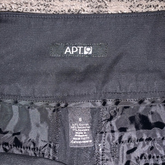 Black Pencil Skirt - Picture 4 of 4